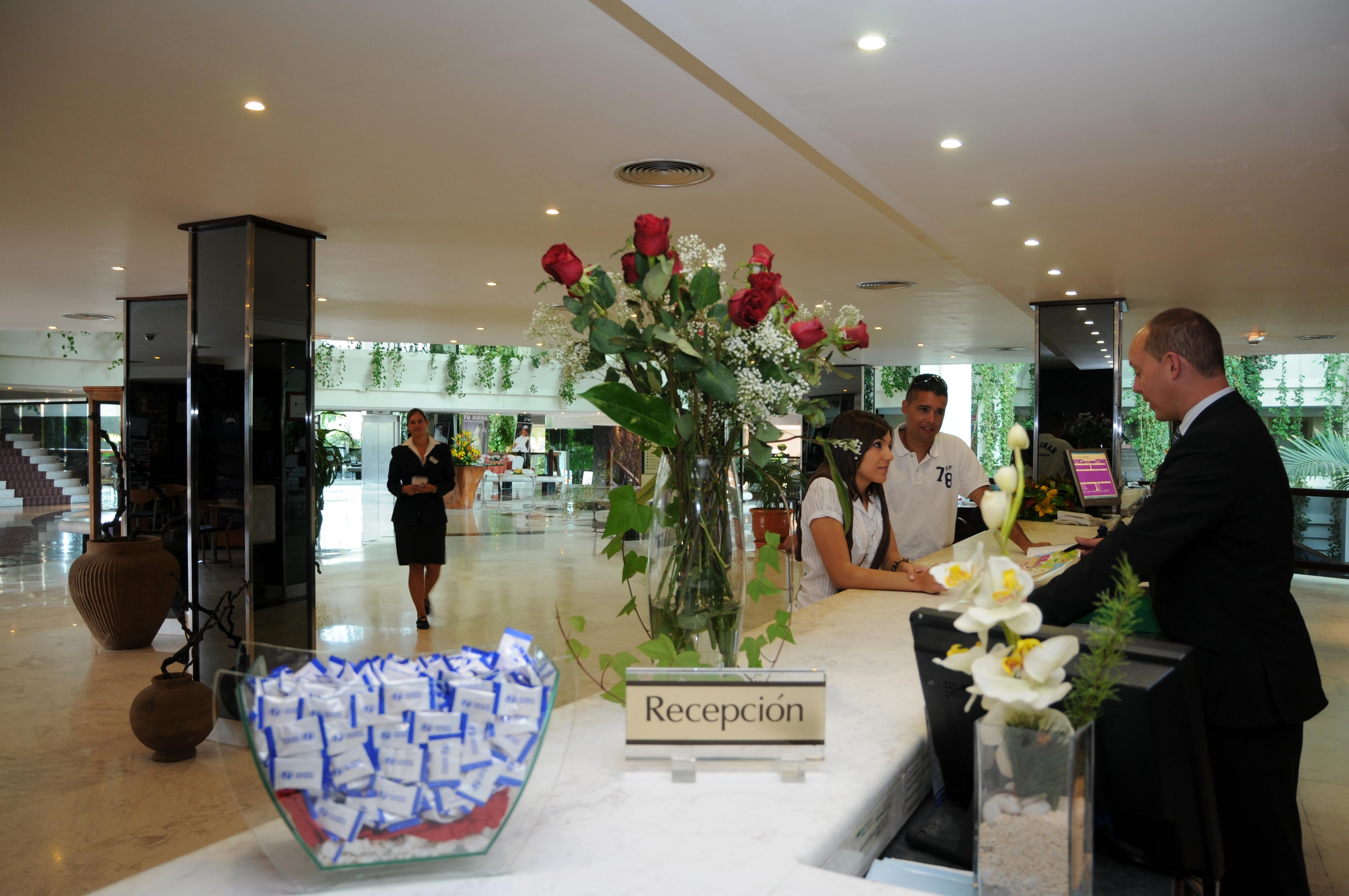 Hotel Beatriz Costa & 4*