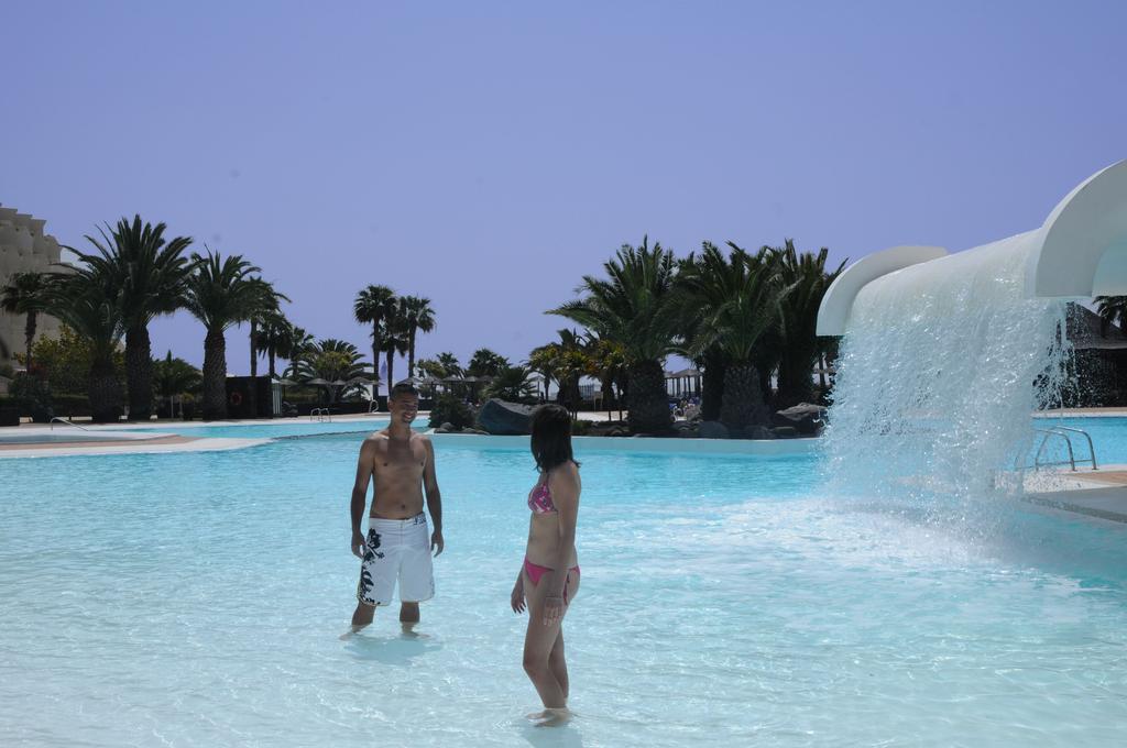 Beatriz Costa & Costa Teguise
