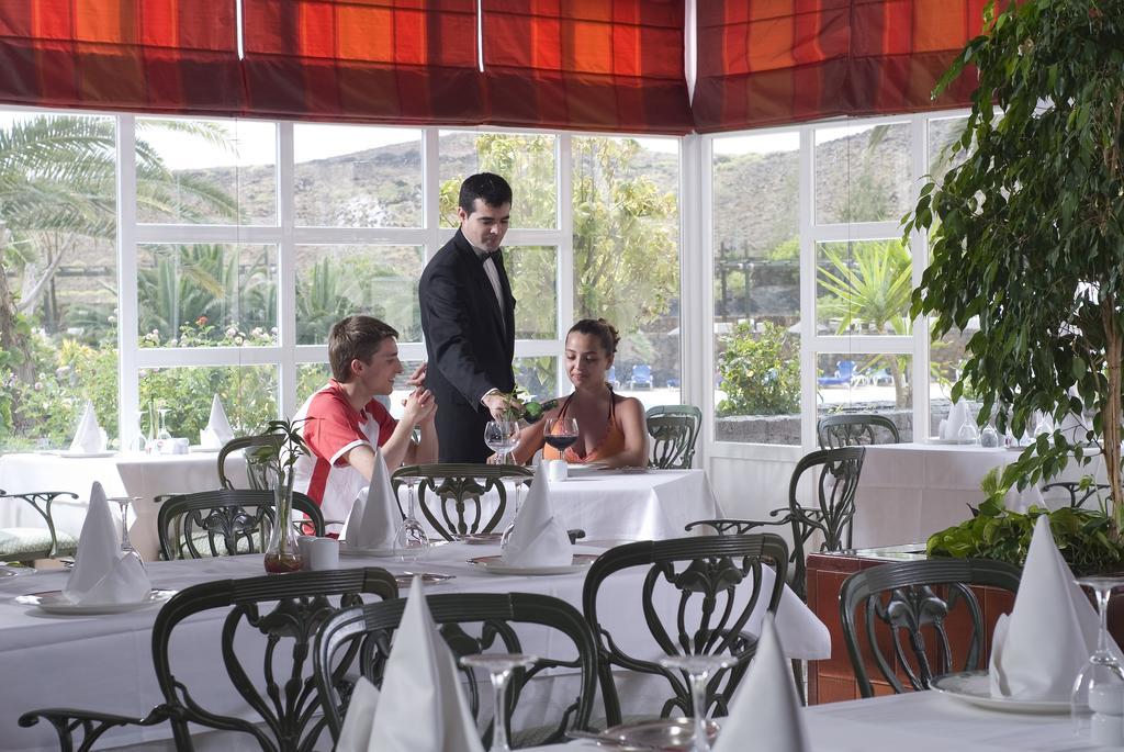 Beatriz Costa & Hotel Costa Teguise